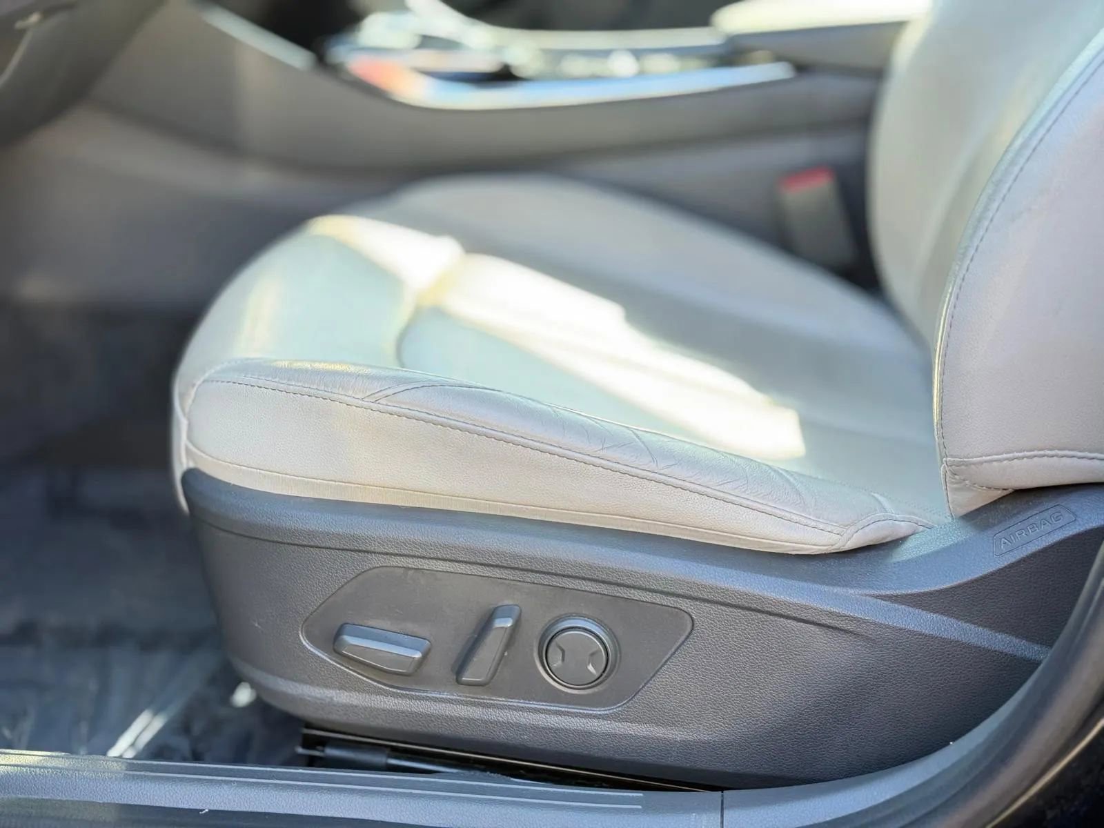 Used 2020 Hyundai Sonata Limited FWD image 9