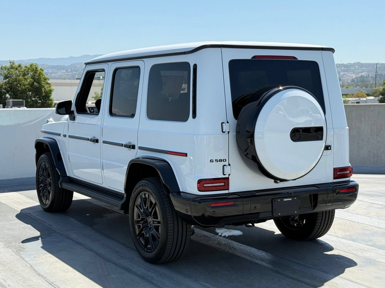 New 2027 Mercedes-Benz G 580 e image 8