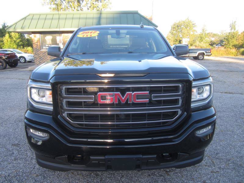 Used 2017 GMC Sierra 1500 SLE w/ Elevation Edition AWD/4WD image 3