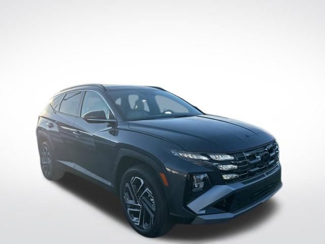 Used 2025 Hyundai Tucson Limited image 4