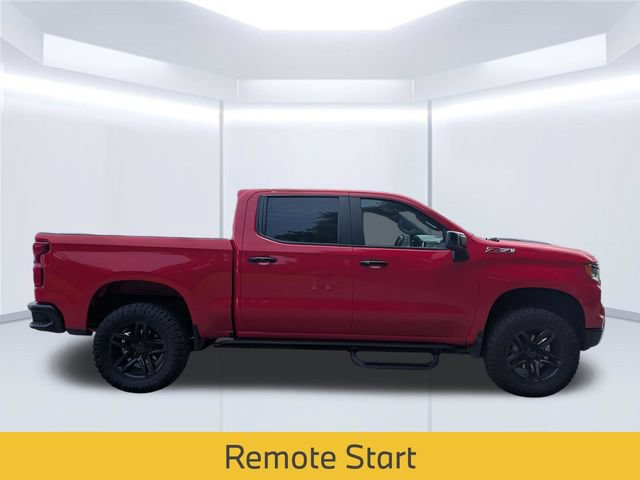 Used 2024 Chevrolet Silverado 1500 LT Trail Boss w/ Convenience Package II AWD/4WD image 8