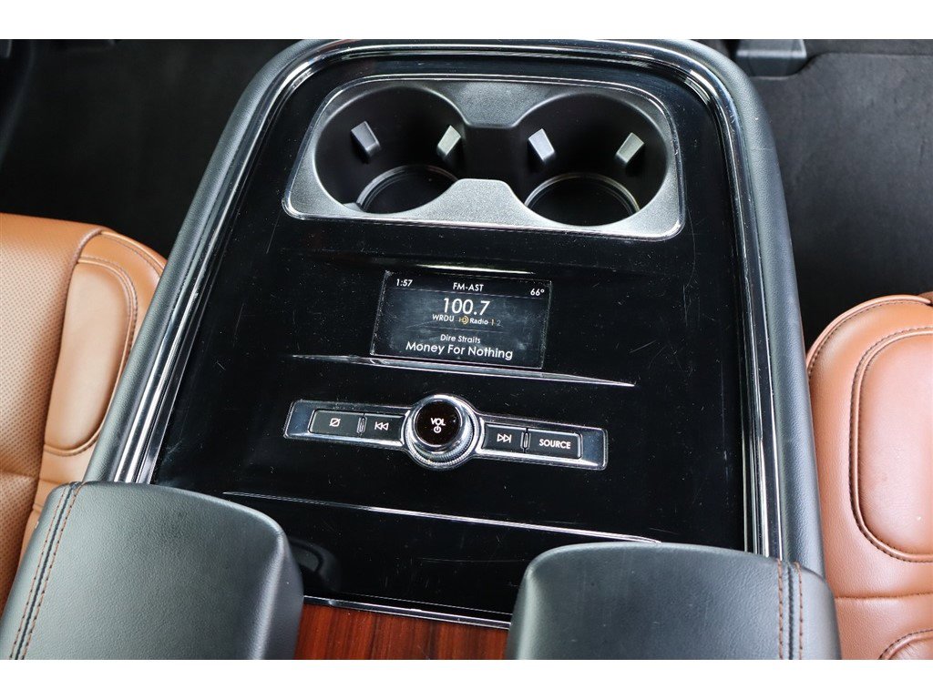 Used 2019 Lincoln Navigator Reserve image 30