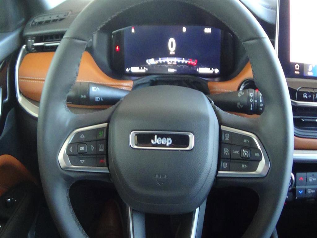 Used 2025 Jeep Compass Limited w/ Elite Group image 25