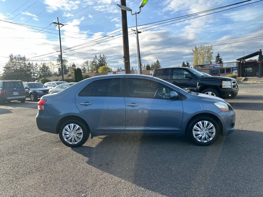 Used 2010 Toyota Yaris Sedan FWD image 5