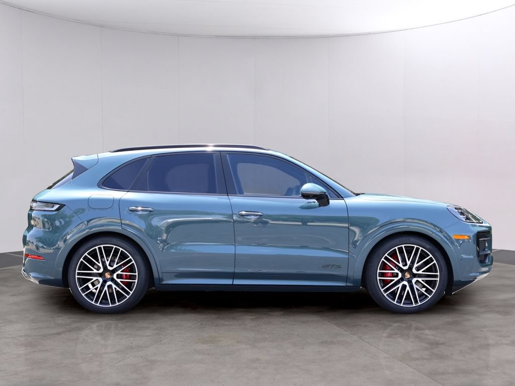 New 2026 Porsche Cayenne GTS AWD/4WD image 9