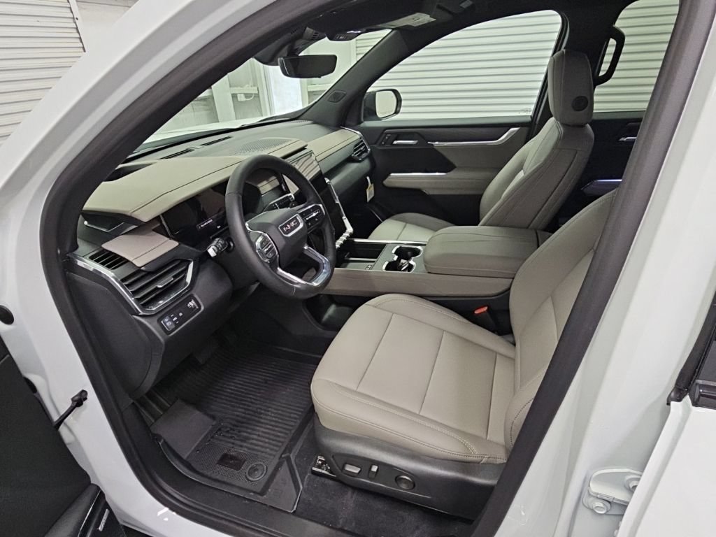 New 2026 GMC Acadia Elevation w/ Black Edition FWD image 11