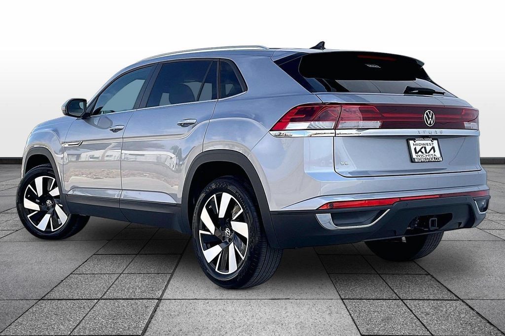 Used 2026 Volkswagen Atlas Cross Sport SE FWD image 12