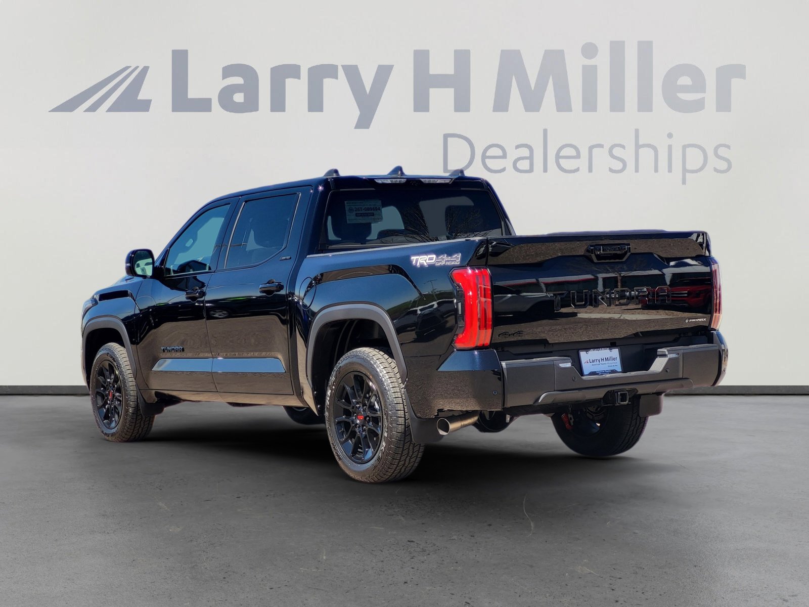 Used 2026 Toyota Tundra Limited w/ TRD Off-Road Package image 6