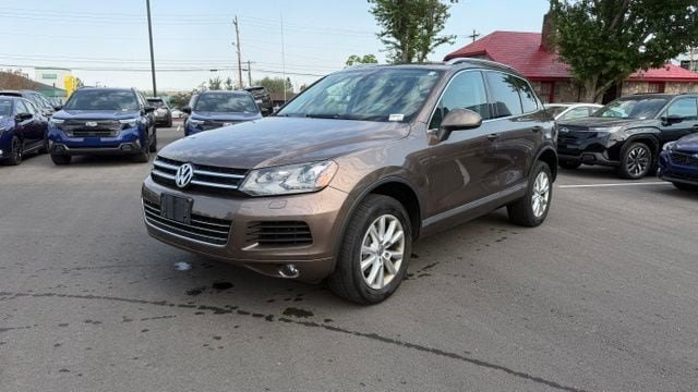 Used 2013 Volkswagen Touareg Sport AWD/4WD image 5