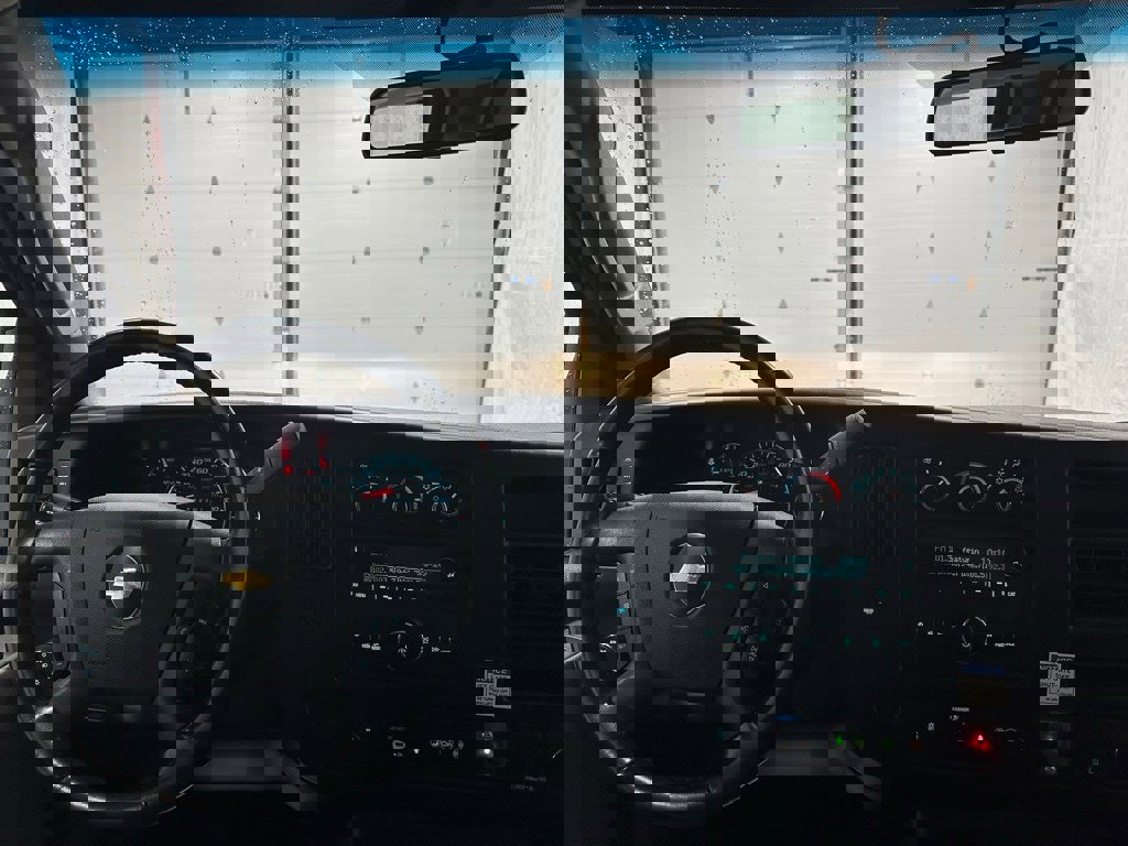 Used 2022 Chevrolet Express 3500 w/ Power Convenience Package image 17