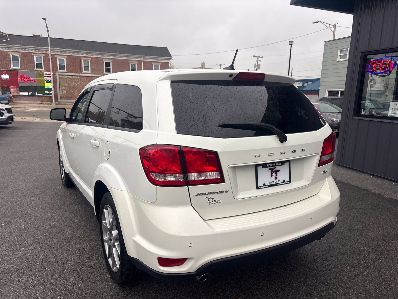 Used 2016 Dodge Journey R/T FWD image 3