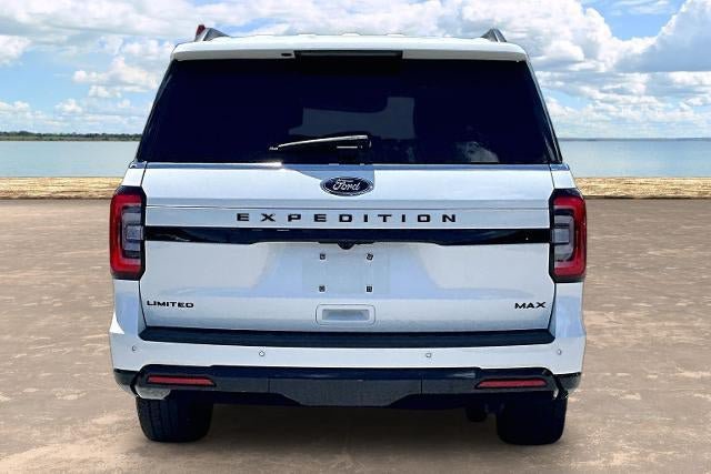 Used 2024 Ford Expedition Max Limited AWD/4WD image 5