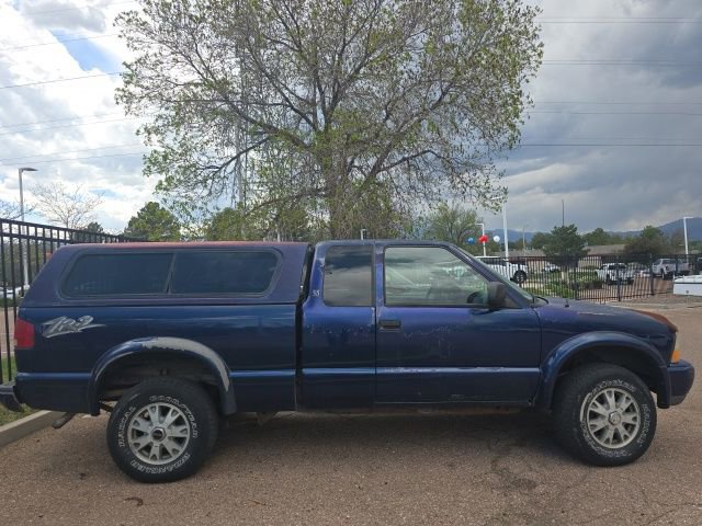 Used 2003 GMC Sonoma SLS w/ SLS Preferred Equipment Group AWD/4WD image 14
