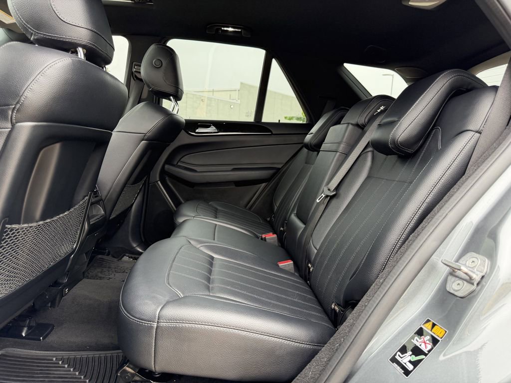 Used 2018 Mercedes-Benz GLE 350 4MATIC image 32