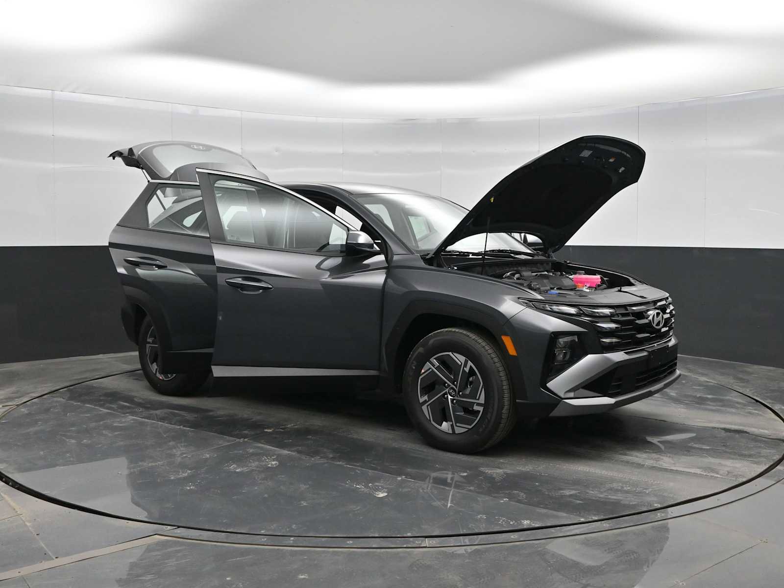 New 2026 Hyundai Tucson Blue SE image 41