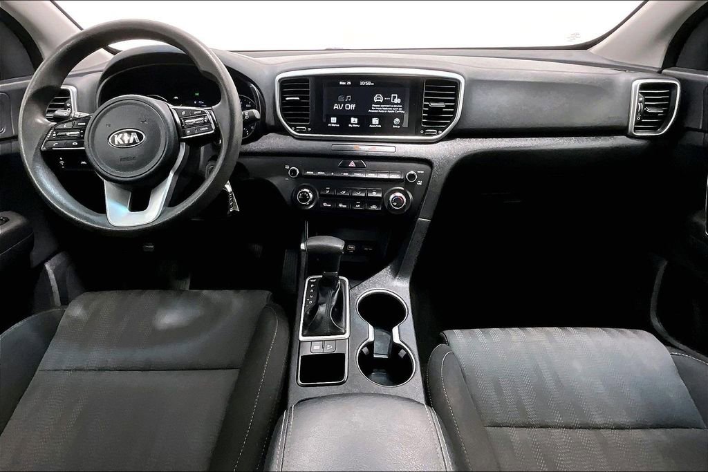 Used 2021 Kia Sportage LX image 18