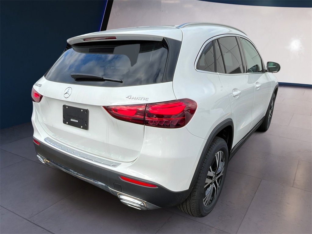 Used 2025 Mercedes-Benz GLA 250 4MATIC image 3