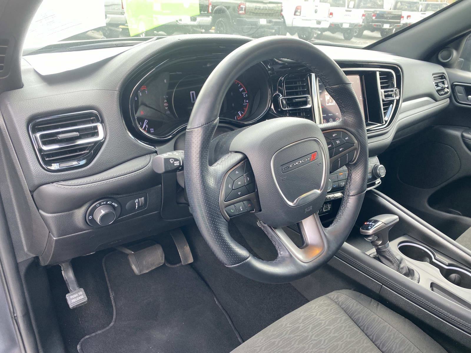 Certified 2024 Dodge Durango SXT w/ 3rd Row Seating Group image 24