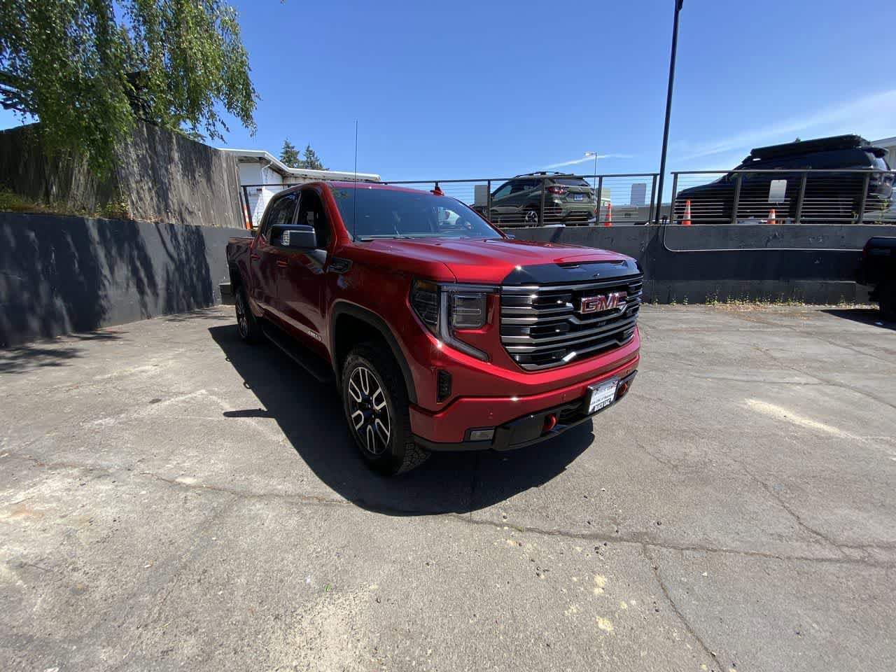 Used 2026 GMC Sierra 1500 AT4 w/ AT4 Premium Package AWD/4WD image 8