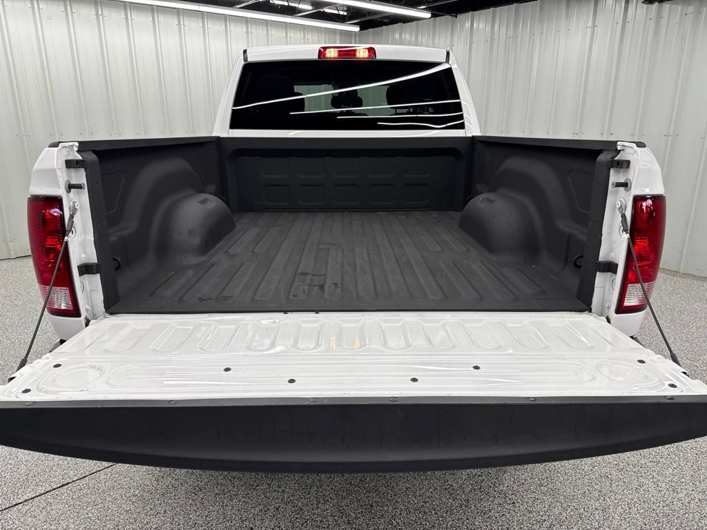Used 2020 RAM 1500 Tradesman w/ Chrome Plus Package AWD/4WD image 10