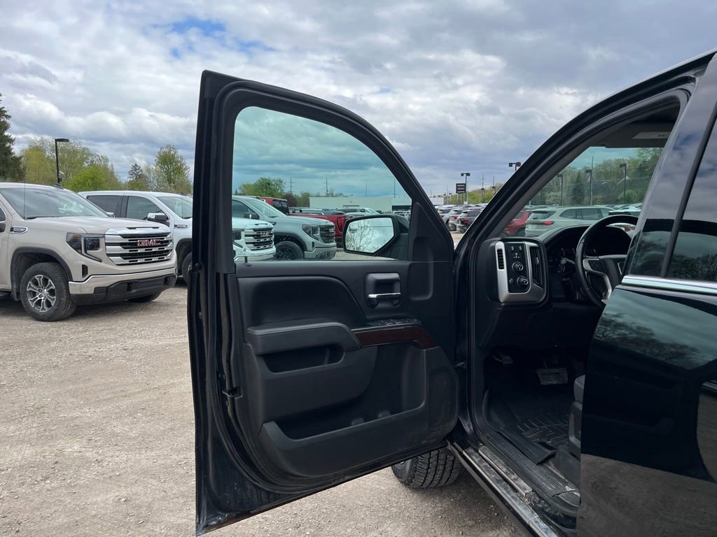 Used 2016 GMC Sierra 1500 SLE w/ SLE Value Package AWD/4WD image 14