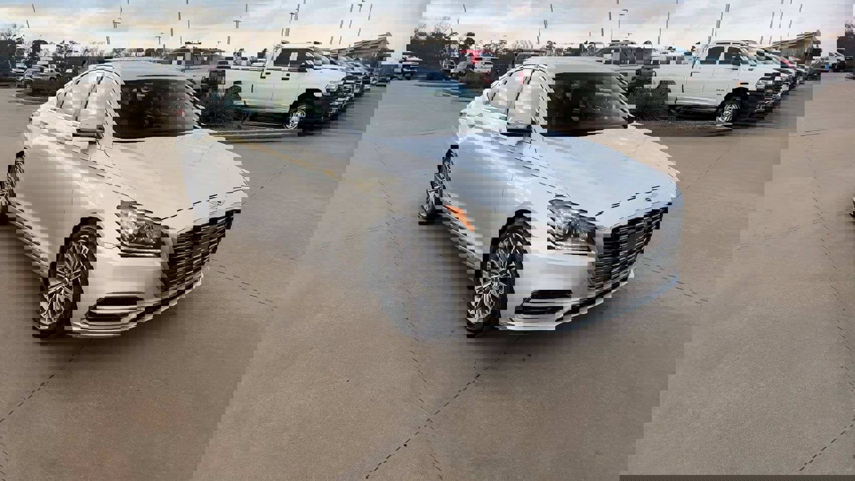 Used 2019 Genesis G80 3.8 image 3