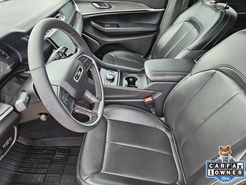 Used 2024 Jeep Grand Cherokee L Limited w/ Luxury Tech Group II image 19