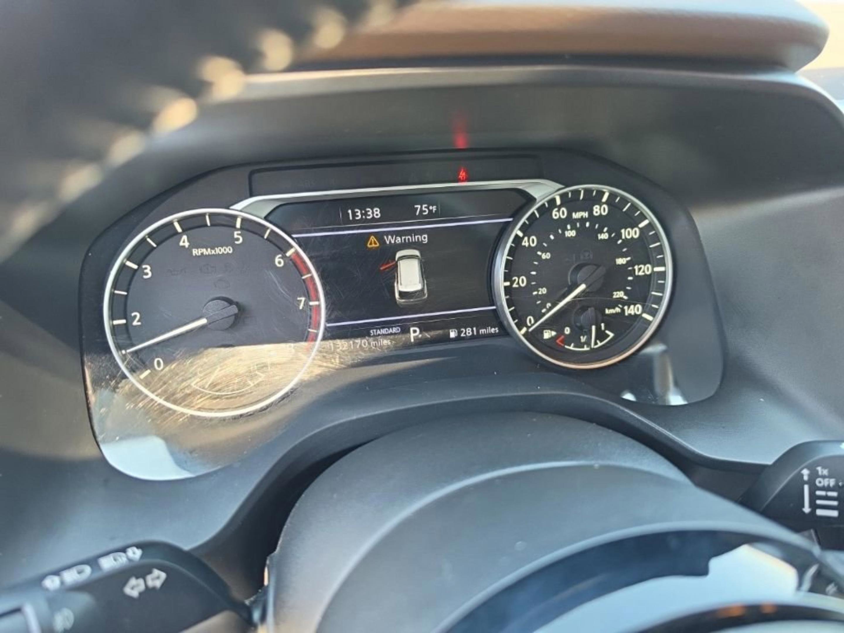 Used 2021 Nissan Rogue SL FWD image 22