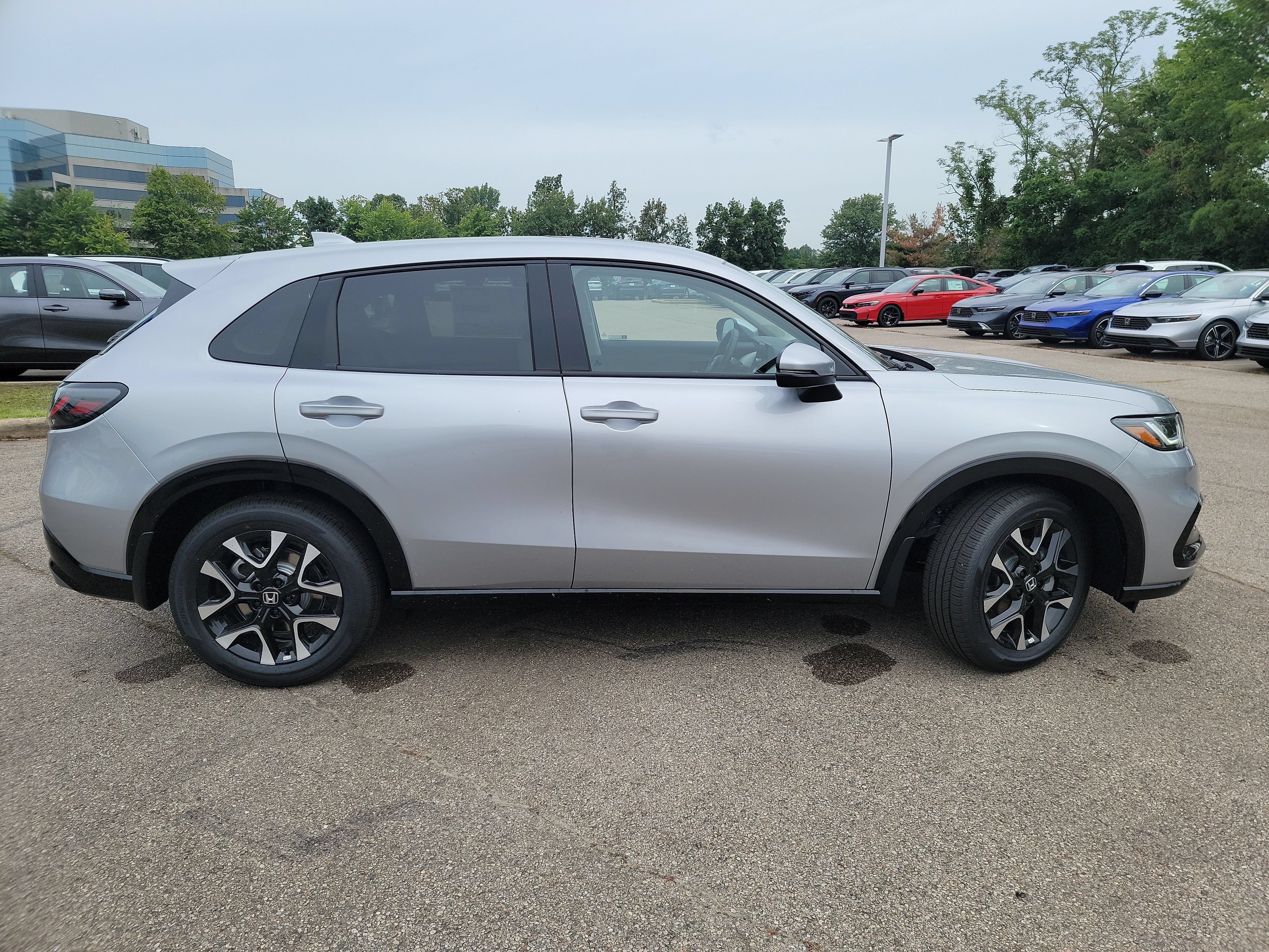 New 2027 Honda HR-V EX-L image 28