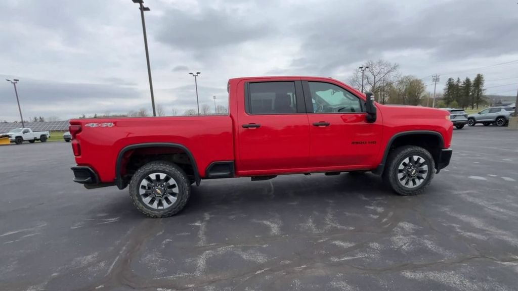 Certified 2021 Chevrolet Silverado 2500 Custom w/ Custom Value Package AWD/4WD image 9