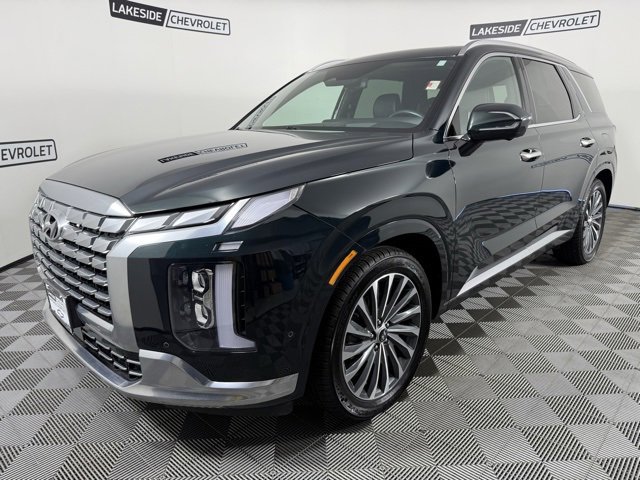 Used 2024 Hyundai Palisade Calligraphy image 2