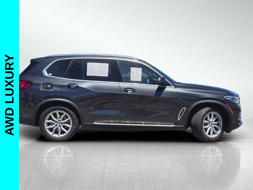 Used 2022 BMW X5 xDrive45e AWD/4WD image 3