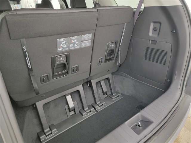 New 2026 Kia Carnival LXS image 17