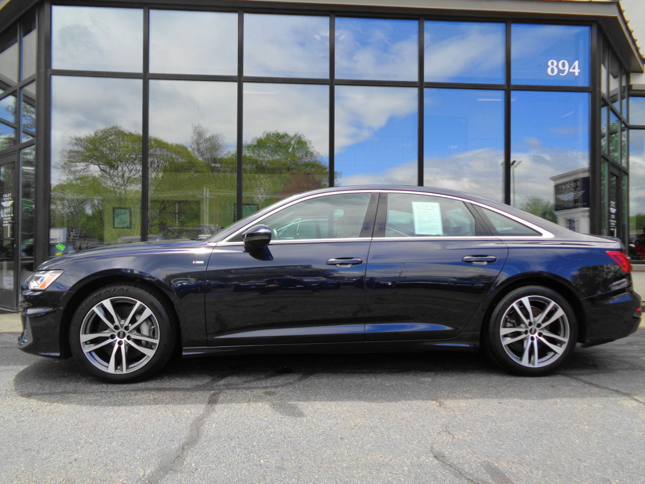 Used 2022 Audi A6 Premium Plus w/ Premium Plus Package image 8