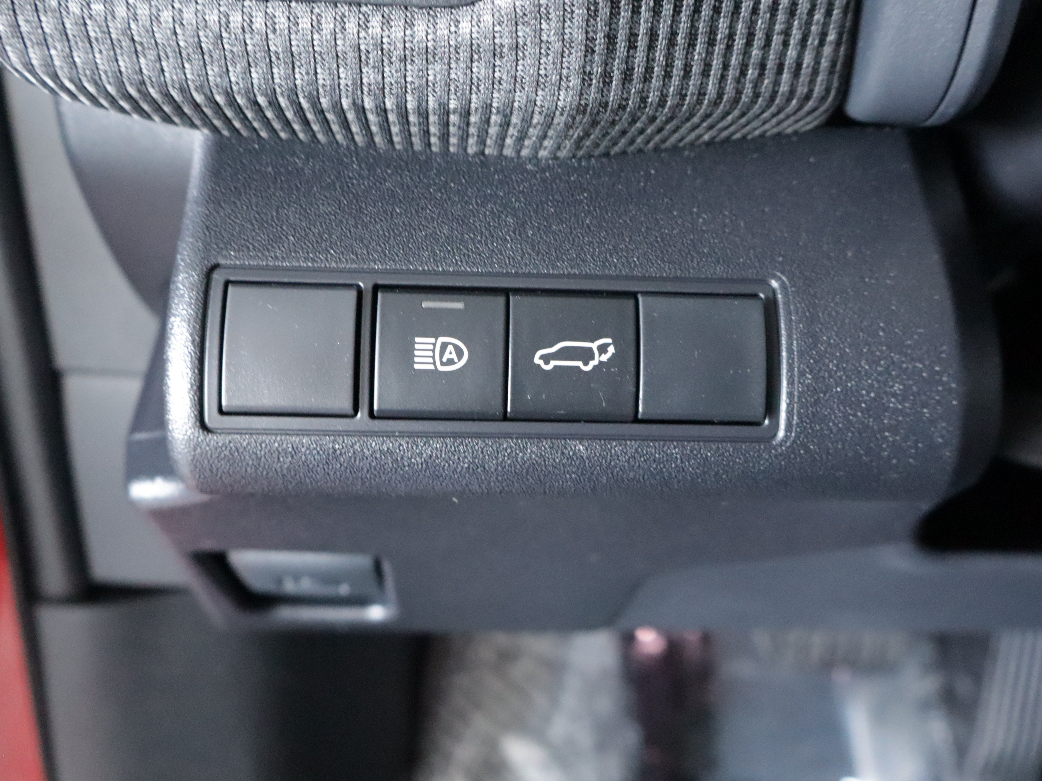 Used 2023 Toyota bZ4X AWD w/ Weather Package image 18