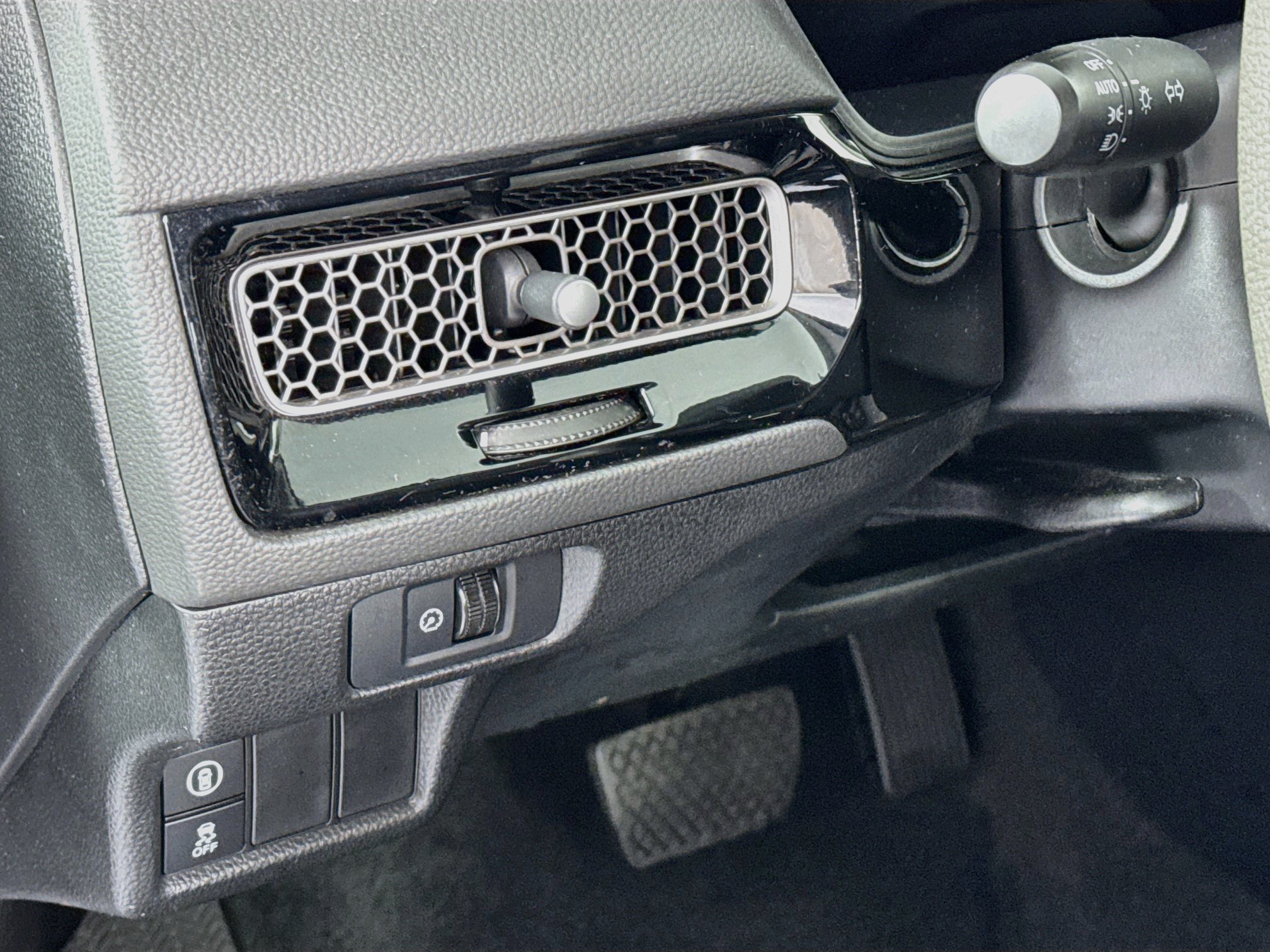 Certified 2023 Honda Civic LX image 10