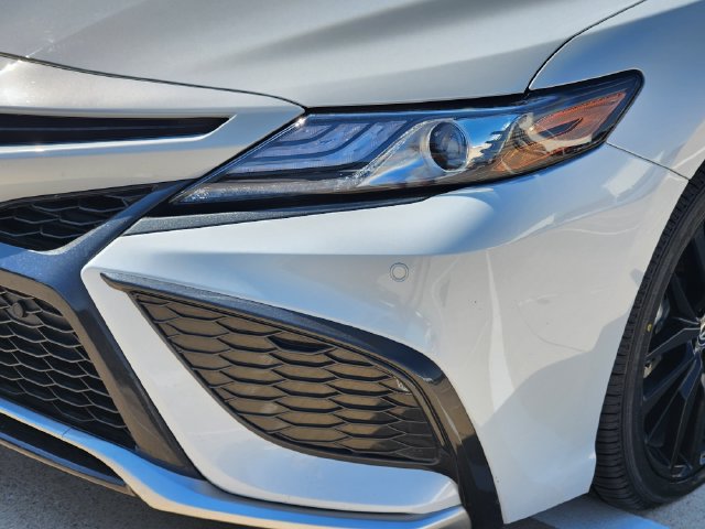 Used 2024 Toyota Camry XSE w/ Navigation Package FWD image 16