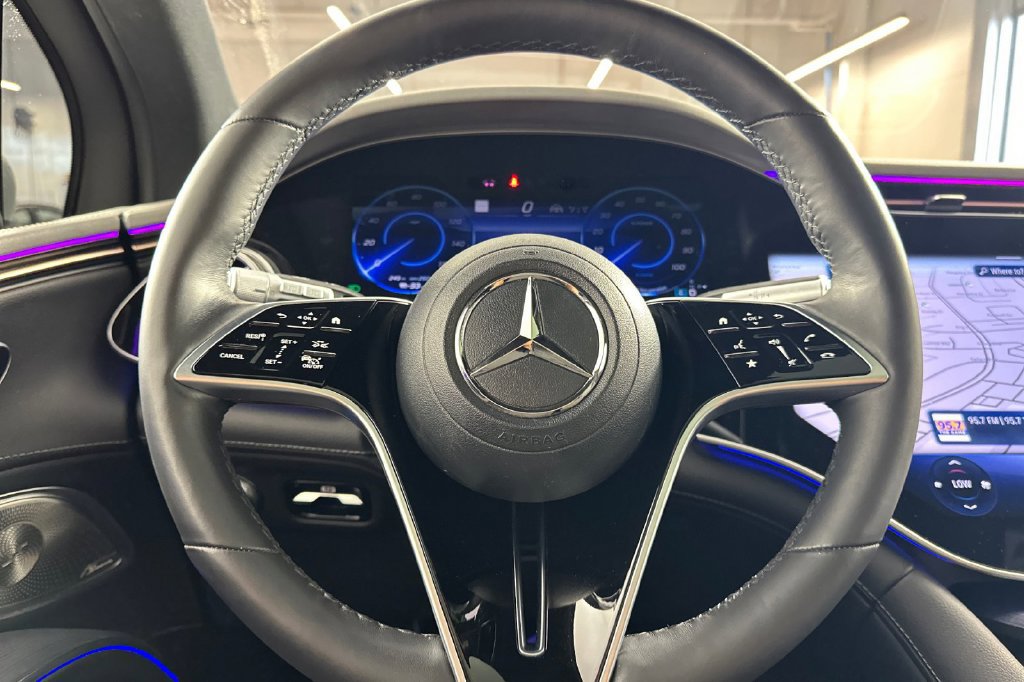 Certified 2023 Mercedes-Benz EQS 580 4MATIC SUV image 28