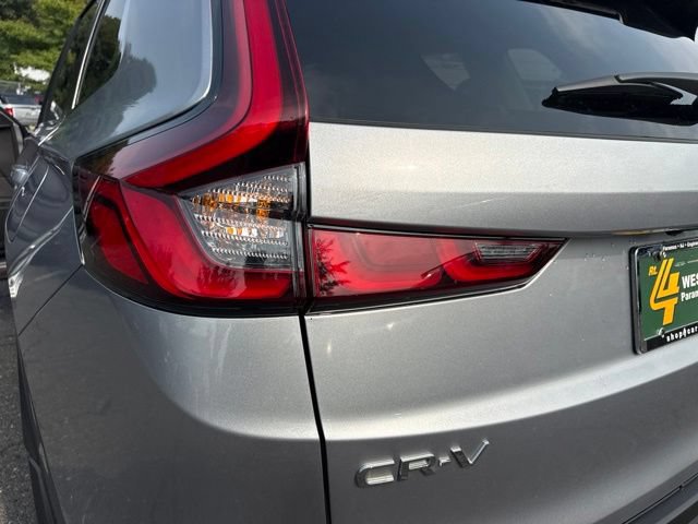 Used 2025 Honda CR-V LX image 35