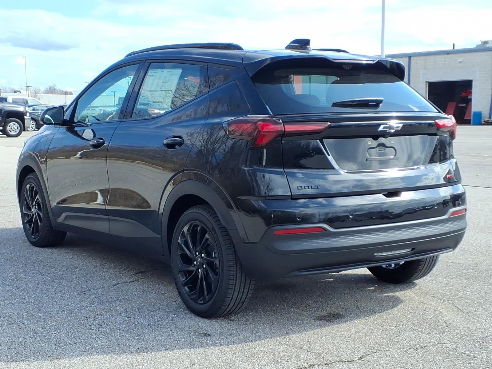 New 2027 Chevrolet Bolt RS w/ Technology Package FWD image 4