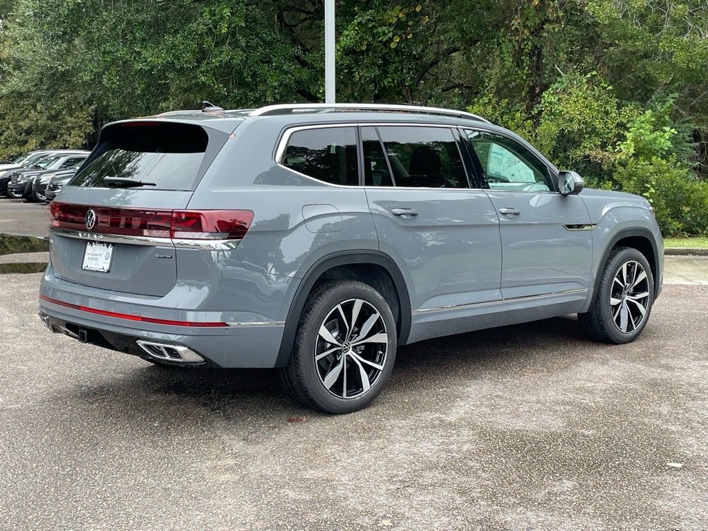 New 2026 Volkswagen Atlas SEL Premium R-Line image 3