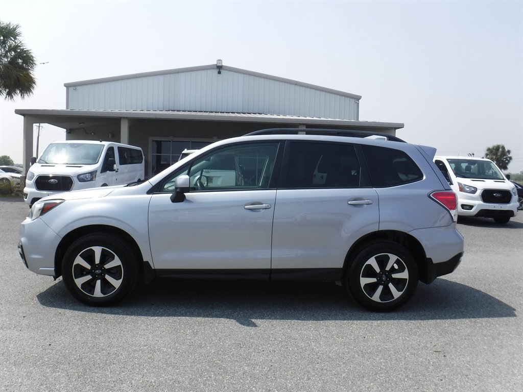 Used 2017 Subaru Forester 2.5i Premium w/ Popular Package #1A