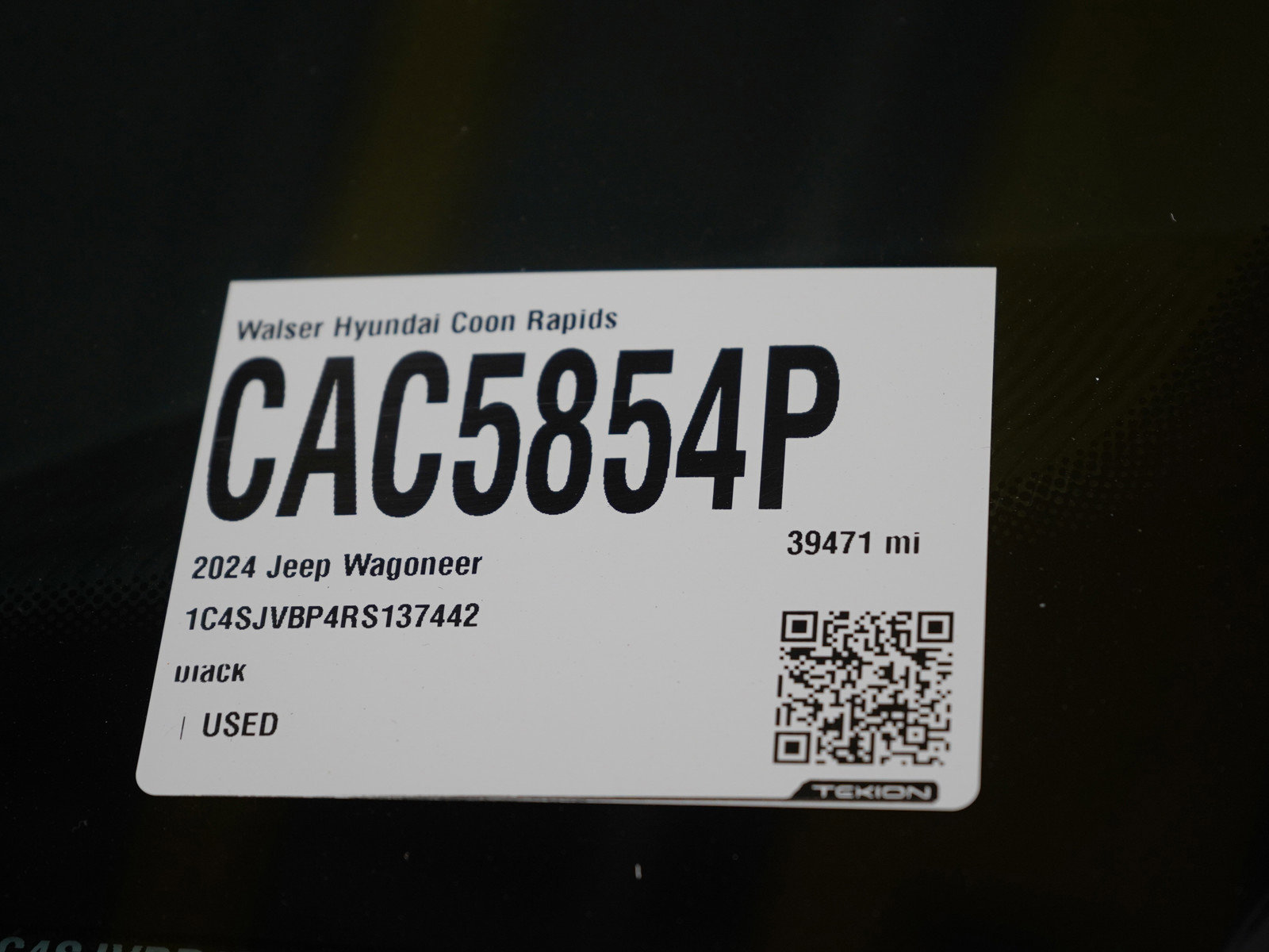 Used 2024 Jeep Wagoneer Series II AWD/4WD image 33