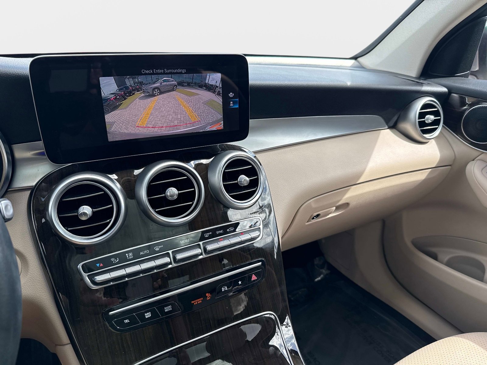 Certified 2020 Mercedes-Benz GLC 300 image 26