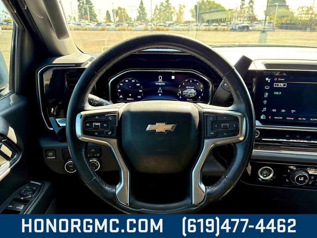 Used 2022 Chevrolet Silverado 1500 LT image 25
