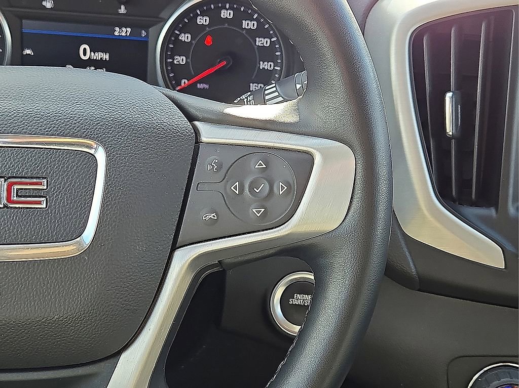 Used 2024 GMC Terrain SLT image 22