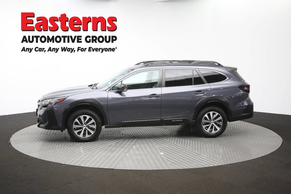 Used 2023 Subaru Outback Premium AWD/4WD image 57