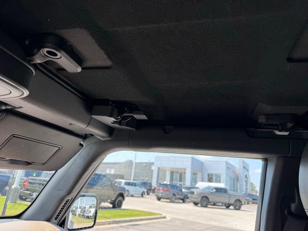 Used 2023 Ford Bronco Wildtrak AWD/4WD image 21