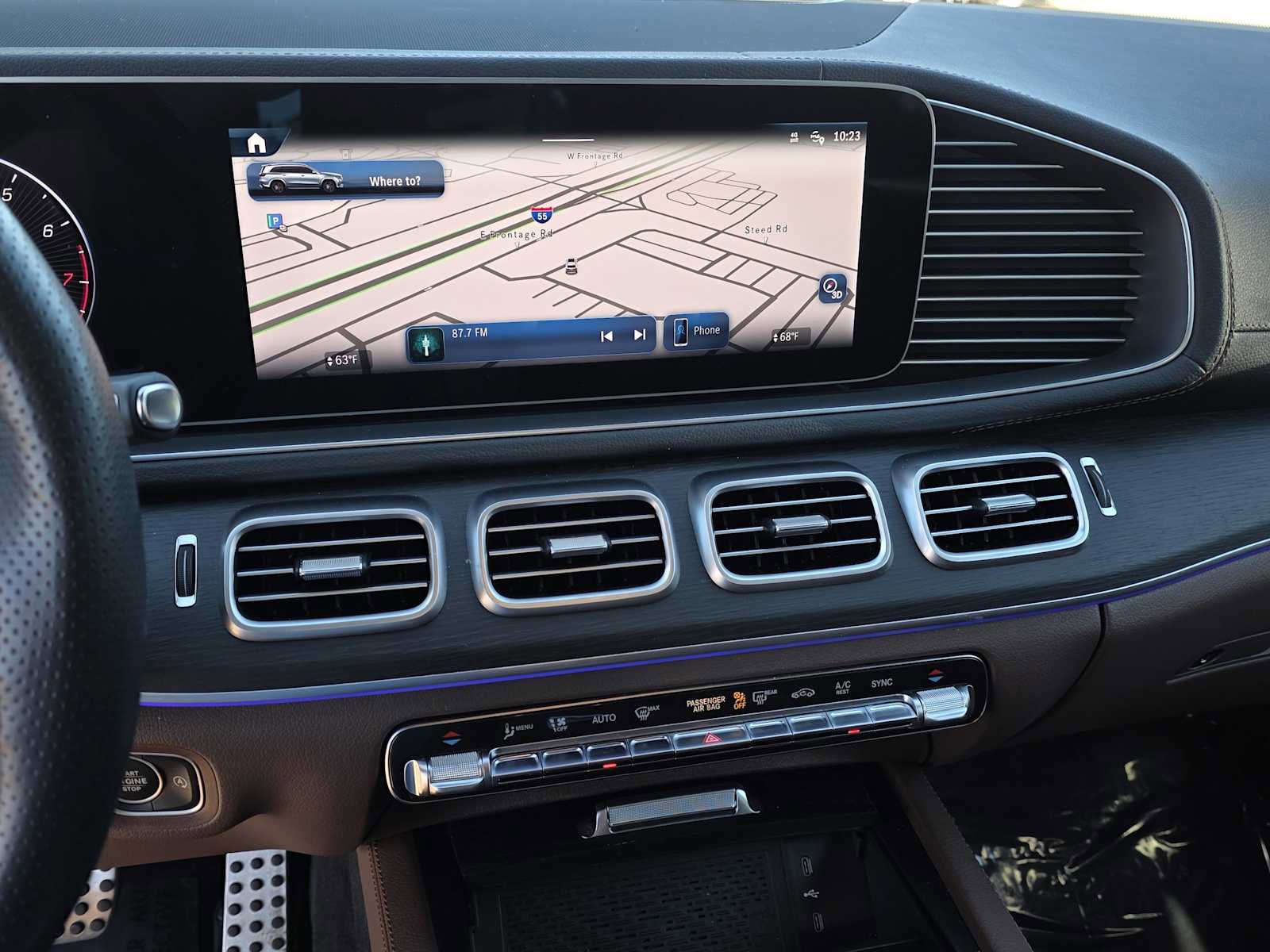 Used 2024 Mercedes-Benz GLS 450 4MATIC image 9