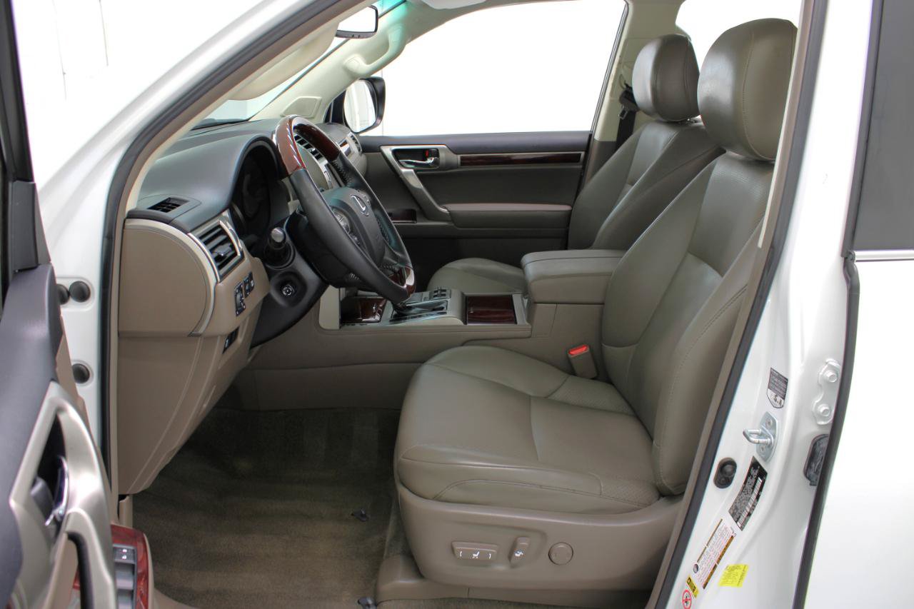 Used 2012 Lexus GX 460 w/ Comfort Plus Pkg AWD/4WD image 33
